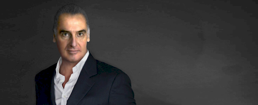 Wolfgang Karner Portrait & Logo